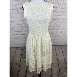 Altar’d State Boho Lace Cream White Dress size Large